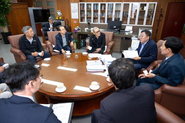 귀뚜라미 문화재단 장학증서 수여식 의 사진