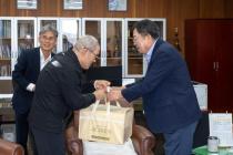 귀뚜라미 문화재단 장학증서 수여식 의 사진