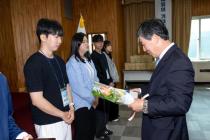 귀뚜라미 문화재단 장학증서 수여식 의 사진